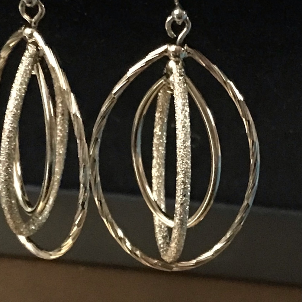 Floating Teardrop Hoop Earrings W/Gift Bag